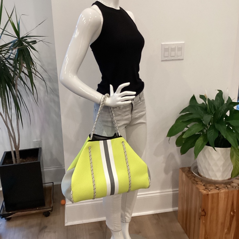 NWT Women's Haute Shore Neon Green Greyson Rise Tote w/Pouch, Size OS